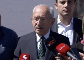 Kılıçdaroğlu, IŞİD'in yakarak katlettiği Fethi Şahin'in ailesini ziyaret etti: Bütün ayrıntıları iktidar olduğumuzda açıklayacağız