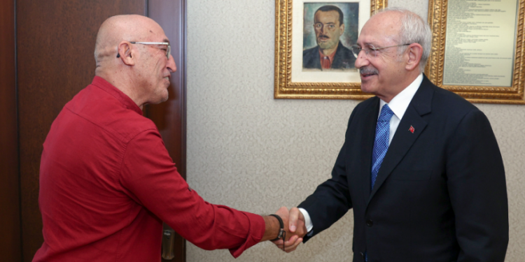 Kılıçdaroğlu Musa Anter'in oğlunu ağırladı: 'Babamın dosyasını Kılıçdaroğlu'na emanet ediyorum'