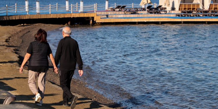 Kılıçdaroğlu: Sevgisizlik virüsü yayılıyor, küçük bir gülümseme bile artık bir olay