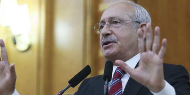 Kılıçdaroğlu, Temel Karamollaoğlu’nu ziyaret etti