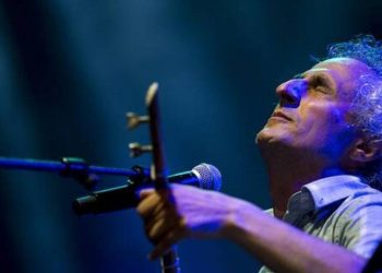 Konser yasakları için bu kez oklar İran'ın 'Bob Dylan'ı olarak bilinen Mohsen Namjoo'ya çevrildi