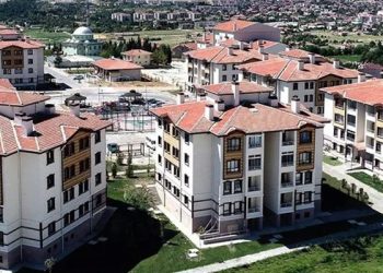 Konut satışlarında gerileme sürüyor