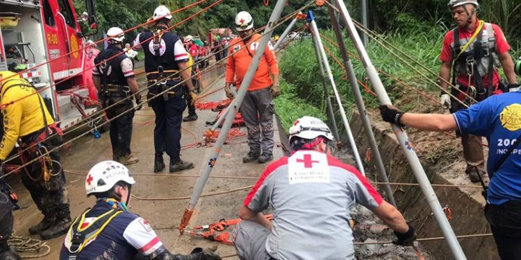 Kosta Rika'da toprak kayması otobüs kazasına neden oldu: 9 ölü, 30 kayıp