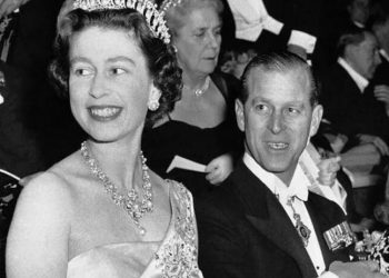 Kraliçe 2. Elizabeth’in ölümü İngiliz basınında nasıl görüldü?