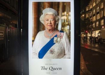 Kraliçe öldü, Londra Köprüsü Operasyonu başladı: İşte detaylar...