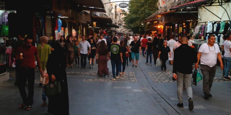 Krizden bunalan Antepliler geçinemiyor: Canımızdan bezdik