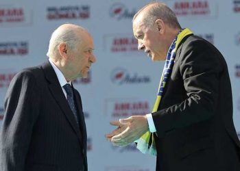 Kulis: AKP'ye küskün seçmenin oyları MHP'ye gidecek