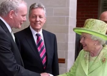 Kuzey İrlandalı ayrılıkçı parti Sinn Fein'in Kraliyet Ailesi'yle evrim geçiren ilişkileri