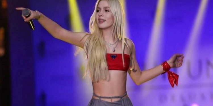 LGBT'lere destek verdiği için konseri iptal edilen Aleyna Tilki: 'Cadı avı dönemine döndük ama yaksanız da ölmem'