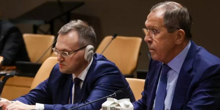 Lavrov: Küresel güvenlik hızla kötüleşiyor