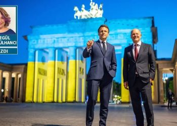 Macron, Avrupa Siyasi Topluluğu ile AB’de istediği reformların önünü de açacak