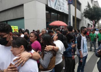 Meksika'daki 7,6 büyüklük depremde ölü sayısı 2'ye yükseldi