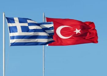 Miçotakis: NATO müttefiki bir ülkeden gelen tehditler kabul edilemez