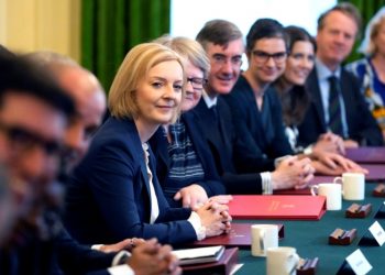 Muhafazakar başbakandan renkli kabine: Göçmen kökenli 5 isim bakanlık koltuğunda