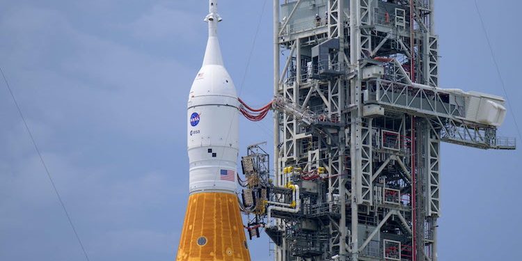 NASA, Artemis 1’i Cumartesi günü fırlatıyor