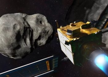 NASA'nın Dünya'yı kurtarma provası bugün başlıyor: Uzay aracı asteroide çarpacak