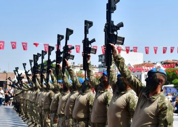 NATO, Yunanistan’ın tepkisi üzerine 30 Ağustos tweetini sildi