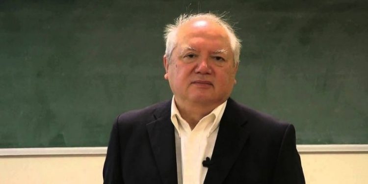 Nobel jürisi üyesi Emeritus Prof. Sevgen, Boğaziçi'nden uzaklaştırıldı