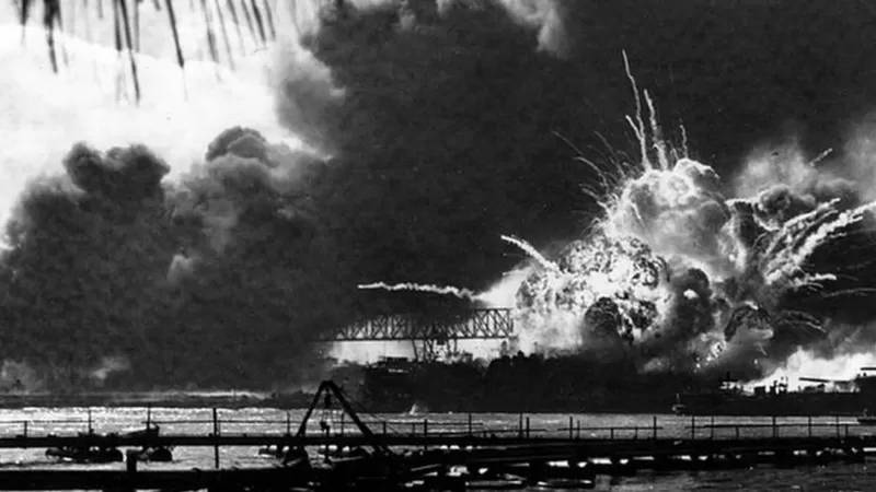 P﻿earl Harbor'da ölen Amerikalı denizci 80 yıl sonra toprağa verildi