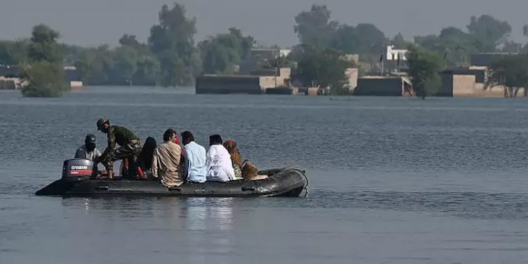 Pakistan'da Muson Yağmurları: Manchar Gölü taştı, 100 bin kişi daha risk altında