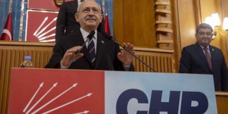 Partililere 'Benimle misiniz?' diye soran Kılıçdaroğlu'na destek mesajları