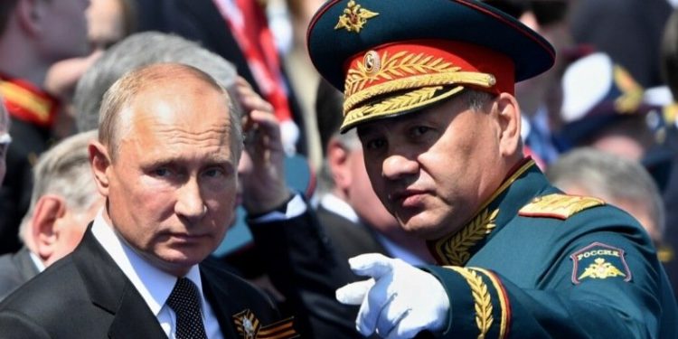 Putin'den seferberlikteki hatalara tepki: Uygun gerekçe olmadan alınanlar evine gönderilsin