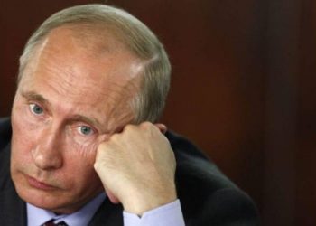 Putin'i istifaya davet eden milletvekillerden Torstrem: Çocuğu olan arkadaşlarımız imza atmaya korktular