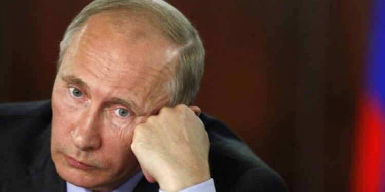 Putin'i istifaya davet eden milletvekillerden Torstrem: Çocuğu olan arkadaşlarımız imza atmaya korktular