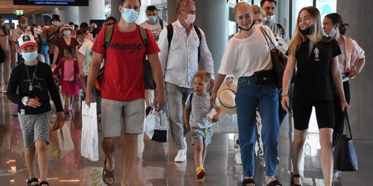 Rus turistlerin Avrupa seyahatinde yüzde 95'lik düşüş