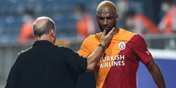 Ryan Babel'den Galatasaray'a: Kulübün net bir vizyonu yok!