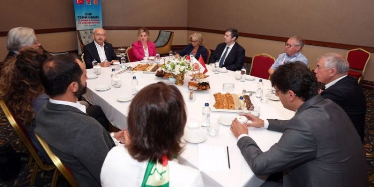 'Seçimden sonra çok büyük bir değişim olacak’