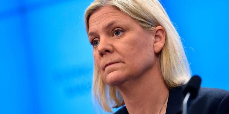 Seçimi kaybettiğini kabul eden İsveç Başbakanı Andersson istifa etti