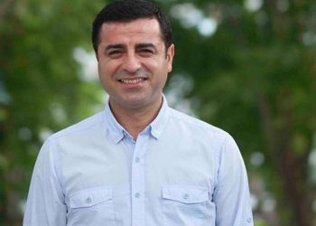 Selahattin Demirtaş: Mersin'deki saldırıyı kınıyorum; demokratik siyasette ısrarcı olun