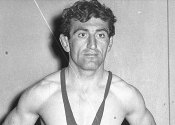 Sırtı yere gelmeyen efsane: Mustafa Dağıstanlı