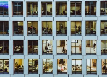 Sonuçlar olumlu: İngiltere'de haftada 4 gün mesai deneyen firmalar uygulamayı kalıcı hâle getirecek