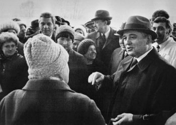 Sovyetleri komünizm yıktı, Gorbaçov kurtarmaya çalıştı