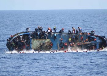 Suriye açıklarında mülteci teknesi battı: 34 ölü