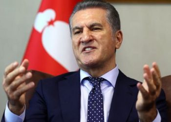 TDP İzmir İl Başkanı ve 12 ilçe başkanı istifa etti!