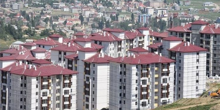 TOKİ konut fiyatı katlanıyor: 608 bin liralık daire için 1.7 milyon ödenecek