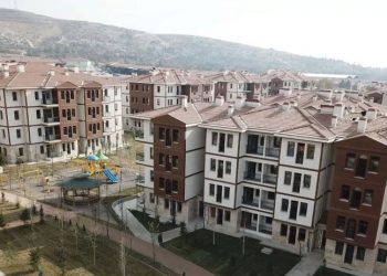 TÜRKİNŞA Başkanı: Firmalar batmaya devam ederken TOKİ projelerinin başarıya ulaşması gerçekçi değil
