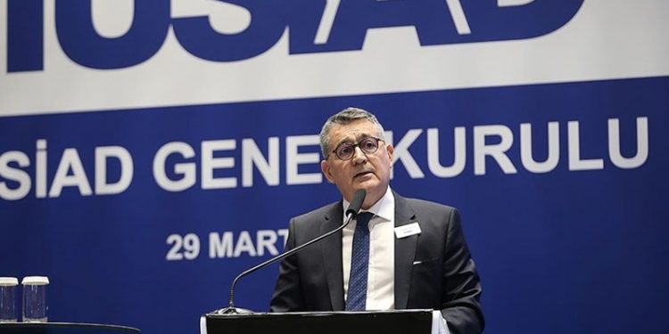 TÜSİAD Başkanı: Enflasyon-kur-faiz sarmalından ekonomimizi çıkarmalıyız