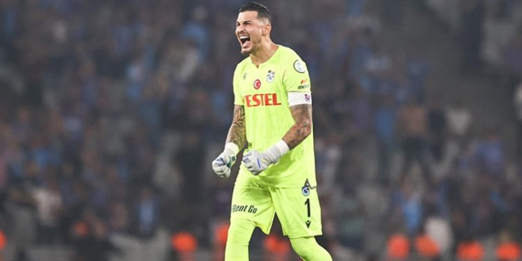 Trabzonspor, Uğurcan Çakır'ın sözleşmesini 5 yıl uzattı