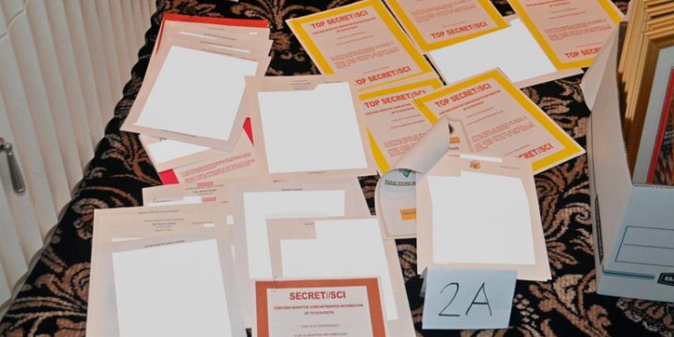 Trump'ın evinde nükleer silah belgeleri bulunduğu iddiası