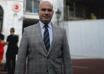 Turhan Çömez belgelerini yayınladı: ‘Türkiye’ye gelen Afganlar ABD ile çalışmış askerler’