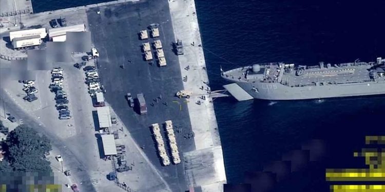 Türkiye: Yunanistan adalarda uluslararası hukuka aykırı zırhlı araç sevkiyatı yaptı