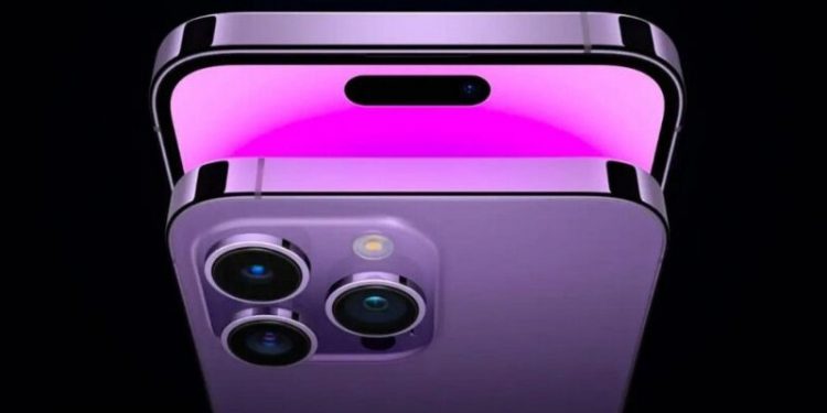 Türkiye’de iPhone 14 alanlar, ‘vergiyle’ bir tane de devlete alıyor