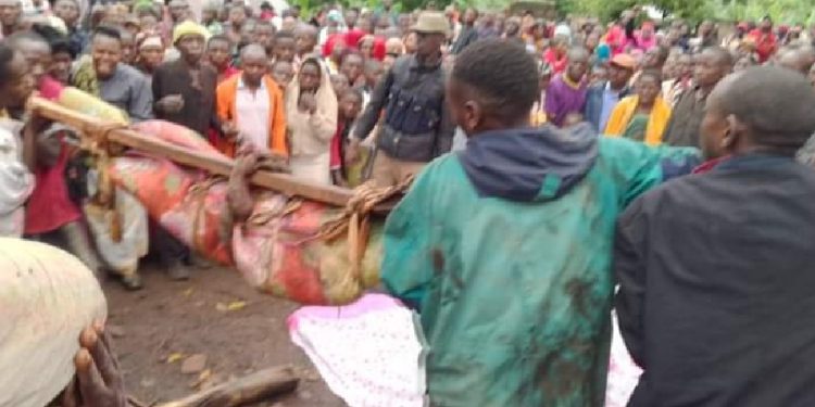 Uganda’da toprak kayması: 15 ölü