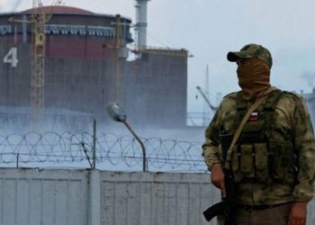 Ukrayna: Rus askerleri, Zaporojye Nükleer Santrali'nin iki çalışanını döverek öldürdü