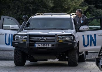 Ukrayna ve Rusya birbirini nükleer santral çevresinde saldırıyla suçladı