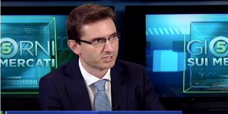 UniCredit Araştırma Bölüm Başkanı Valli: İhracat ve büyüme yavaşlayacak, enflasyonist baskı artacak
